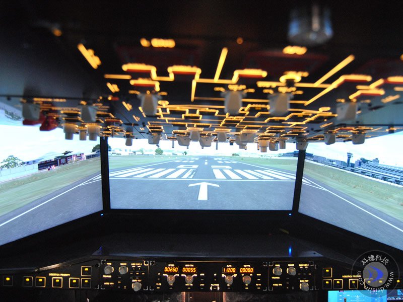 <b>国产大飞机C919飞行模拟器-C919模拟驾驶</b>